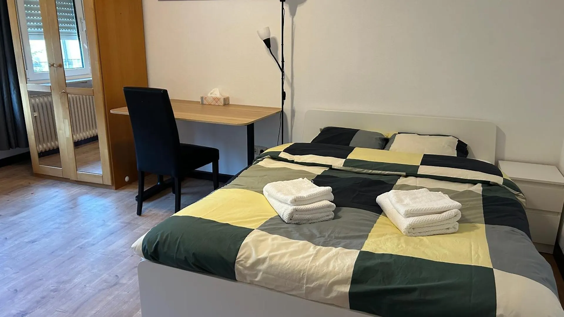 Chambre Double Chez Zhang 디페르당주 0*,  룩셈부르크